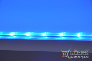 Светодиодная линейка в пластиковом коробе 30 см., синяя