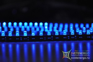 Светодиодная лента торцевого свечения на основе суперярких светодиодов синего цвета