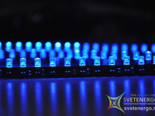 Светодиодная лента торцевого свечения на основе суперярких светодиодов синего цвета