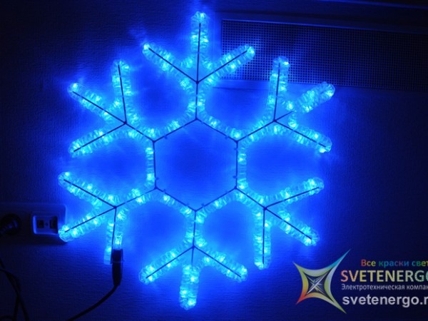 Светодиодный новогодний мотив «Снежинка» с эффектом мерцания, 77 см., цвет синий
