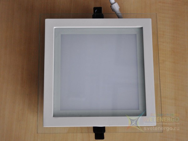 Встраиваемый ультра тонкий светильник, квадратный с декоративной вставкой, (ровный белый)